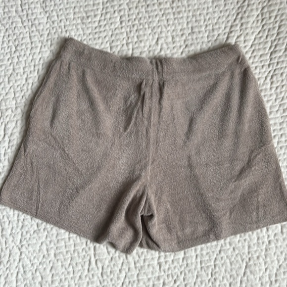 Barefoot Dreams CozyChic Ultra Lite Classic Shorts in Pewter - Picture 8 of 9